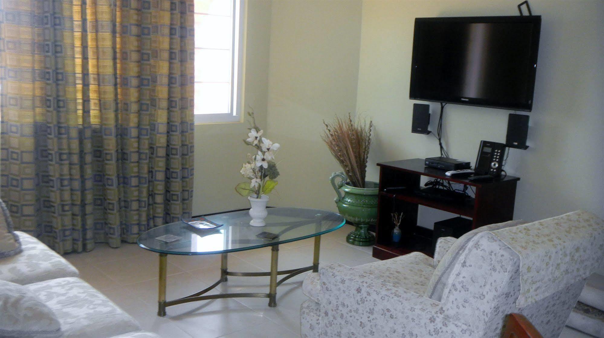 The Residences At Briarwood 팰머스 외부 사진